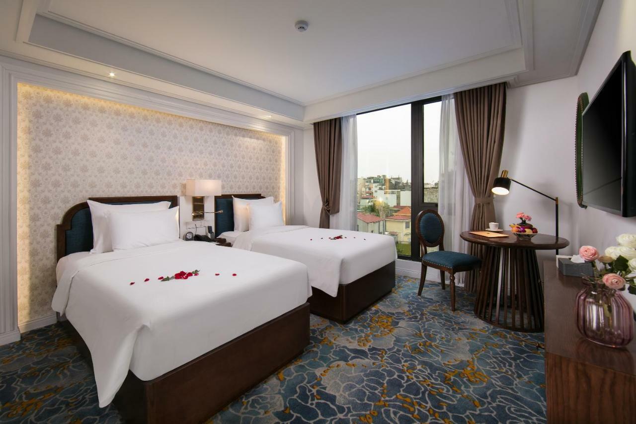 Sapphire 2 Giường Đơn Nhìn Ra Khu Phố Cổ